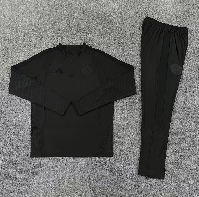 AAA Quality Man Utd 26/27 Tracksuit - All Black